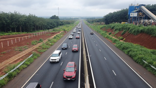  Tin tức đặc biệt trên báo in ngày 2.9.2023

 - Ảnh 1.