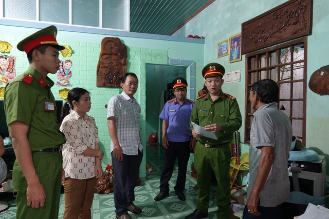 Bình Thuận: Khởi tố bị can Phó Trưởng phòng tài nguyên môi trường huyện Bắc Bình - Ảnh 2.