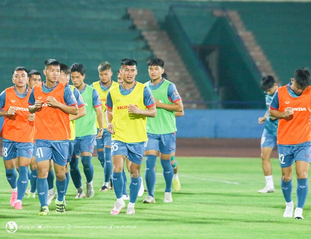 U.23 Việt Nam thay nhân sự phút chót, đón cầu thủ từ châu Âu về - Ảnh 12.
