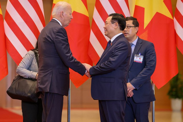 Chủ tịch Quốc hội Vương Đình Huệ hội kiến Tổng thống Mỹ Joe Biden - Ảnh 2.