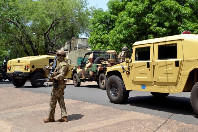 Liên minh các nhóm vũ trang ở Mali tuyên bố sẵn sàng chống chính quyền quân sự - Ảnh 1.