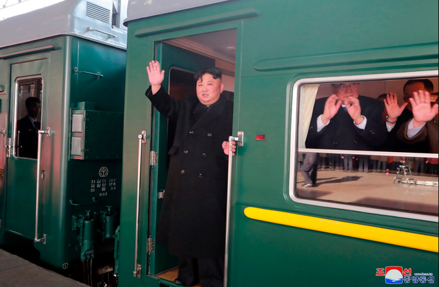 Triều Tiên nói xe lửa bọc thép chở nhà lãnh đạo Kim Jong-un sắp đến Nga - Ảnh 1.