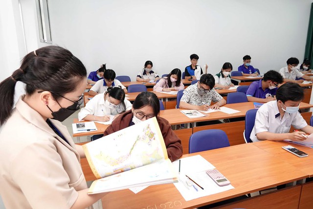 Trường ĐH đầu tiên công bố phương hướng tuyển sinh ĐH cho năm 2025 - Ảnh 1.