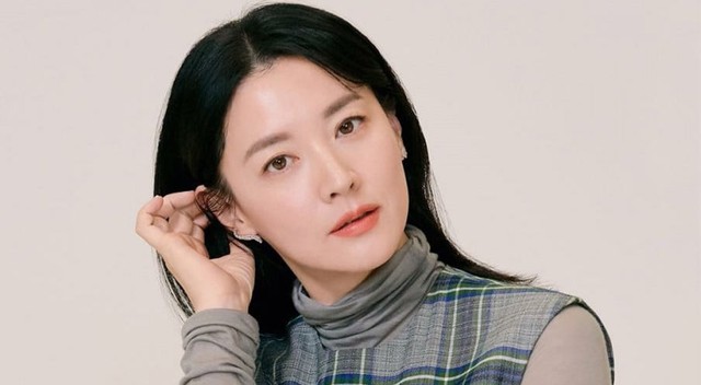 'Nàng Dae Jang Geum' Lee Young Ae bất ngờ hứng chỉ trích - Ảnh 1.