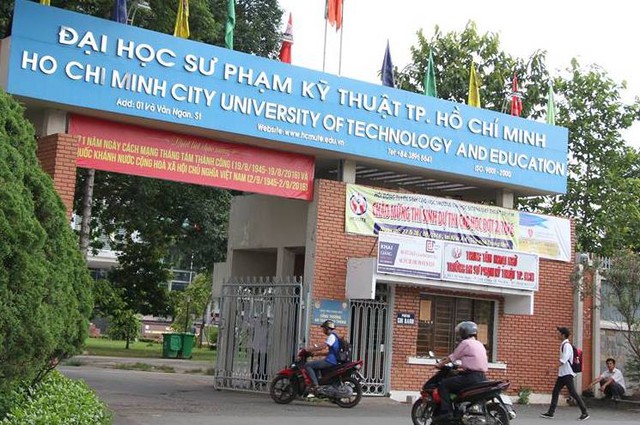 Sinh viên phản ứng vì tăng học phí, Trường ĐH Sư phạm kỹ thuật TP.HCM nói gì? - Ảnh 1.