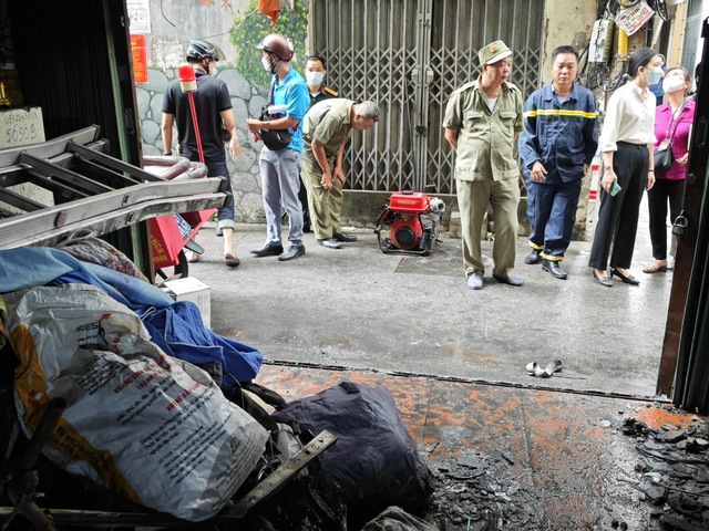 Vụ cháy chung cư mini ở Hà Nội: Hơn 30 người tử vong - Ảnh 2.