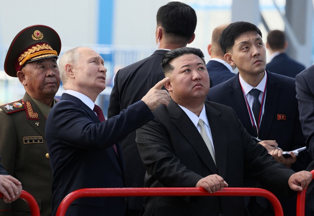 Nhà lãnh đạo Kim Jong-un hội đàm Tổng thống Putin tại Nga  - Ảnh 1.