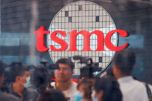 Gặp khó về nhân công sản xuất chip ở Mỹ, TSMC mở rộng tại Nhật Bản - Ảnh 1.