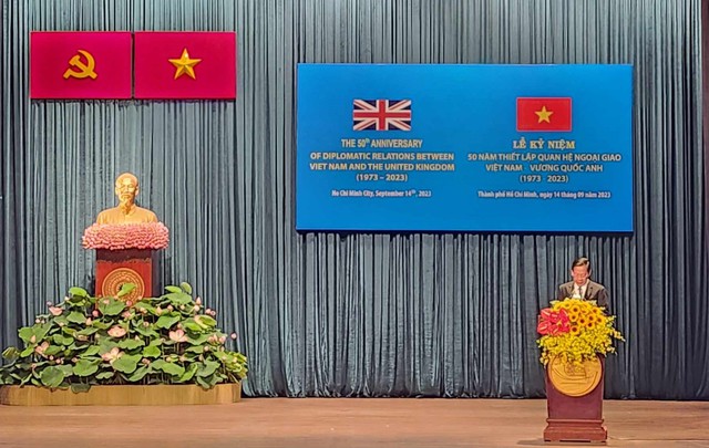 Lãnh đạo TP.HCM: Tiềm năng hợp tác Việt - Anh 'gần như vô hạn' - Ảnh 1.