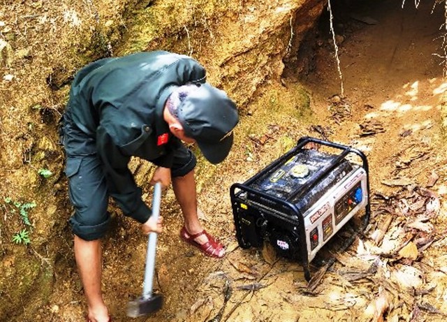 Quảng Nam: Truy quét 'vàng tặc' để thực hiện việc đóng cửa mỏ vàng Bồng Miêu - Ảnh 2.