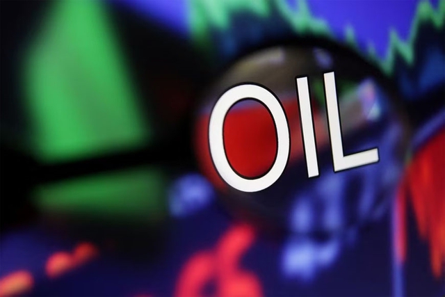 Giá xăng dầu hôm nay 22.9.2023: Trong nước vừa tăng, thế giới giữ đà giảm tiếp - Ảnh 1.