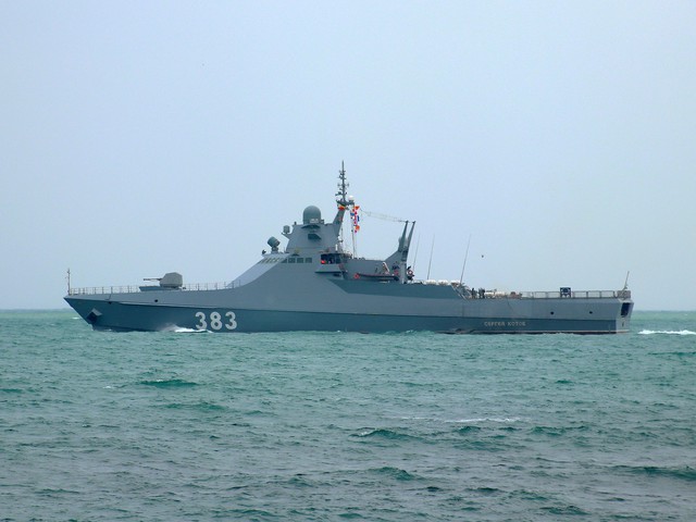 Tàu Nga ở biển Đen lại trở thành mục tiêu tấn công - Ảnh 2.