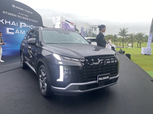 Hyundai Palisade giá từ 1,469 tỉ đồng tại Việt Nam, rẻ nhất phân khúc  - Ảnh 1.