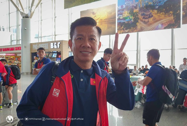 Olympic Việt Nam khởi hành đến Trung Quốc, bắt đầu hành trình ở ASIAD 19 - Ảnh 4.