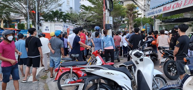 Ninh Thuận: Tài xế lùi xe tải, cán bé gái 4 tuổi tử vong - Ảnh 2. Ninh Thuận: Tài xế lùi xe tải, cán bé gái 4 tuổi tử vong - Ảnh 2.