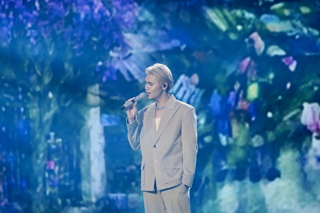 'Vietnam Idol 2023': Mỹ Tâm thị phạm hit Ưng Hoàng Phúc khiến fan phát sốt - Ảnh 1.