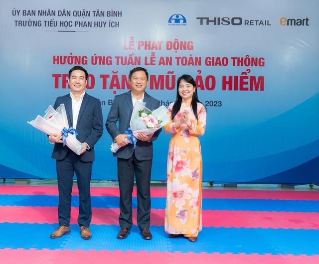 THISO Retail trao 6.500 mũ bảo hiểm đạt chuẩn cho học sinh quận Gò Vấp, Tân Bình - Ảnh 5.