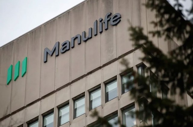 Manulife chi trả 4,5 tỉ đồng cho 3 khách hàng trong vụ cháy chung cư mini - Ảnh 1.