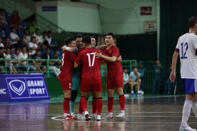 Đội tuyển futsal Việt Nam xuất sắc cầm hòa với á quân châu Âu - Ảnh 4.