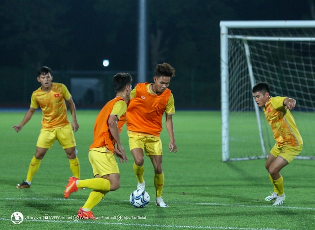 HLV Hoàng Anh Tuấn muốn Olympic Việt Nam kiểm soát bóng, có điểm trước đối thủ mạnh - Ảnh 3.