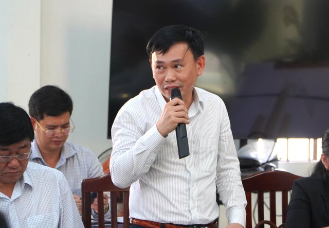 Kỷ luật cảnh cáo Phó chủ tịch UBND Thủ Đức Nguyễn Hữu Anh Tứ - Ảnh 1.
