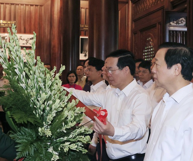 Chủ tịch nước Võ Văn Thưởng dự lễ kỷ niệm 65 năm Bác Hồ thăm Lào Cai - Ảnh 2.