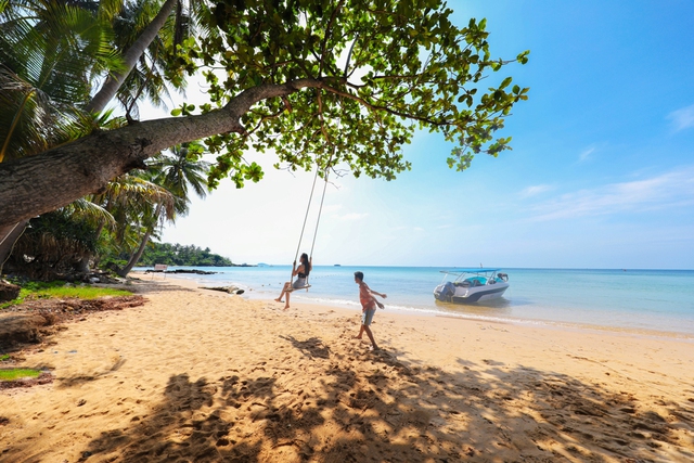 Bỏ xa Phuket, Phú Quốc vươn lên vị trí hòn đảo du lịch đẹp nhất châu Á- Ảnh 1.