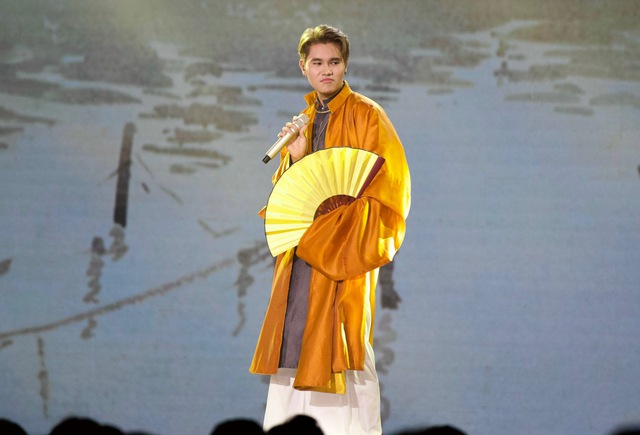 Hát nhạc Hồ Hoài Anh, thí sinh 'Vietnam Idol' khiến Mỹ Tâm và Huy Tuấn tranh luận - Ảnh 2.