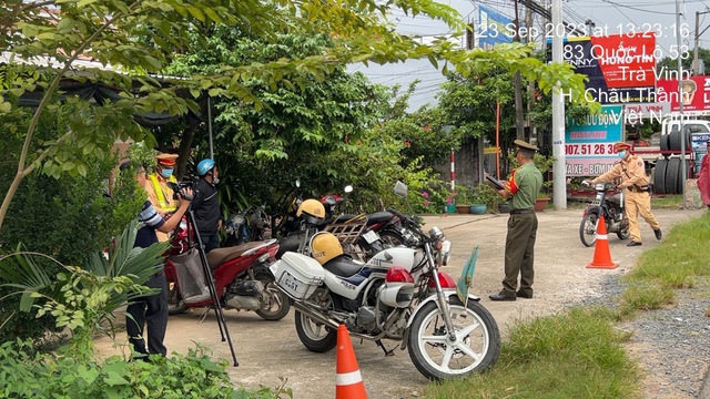 Phát hiện hàng loạt cán bộ, công chức tại Đắk Lắk vi phạm nồng độ cồn - Ảnh 2.
