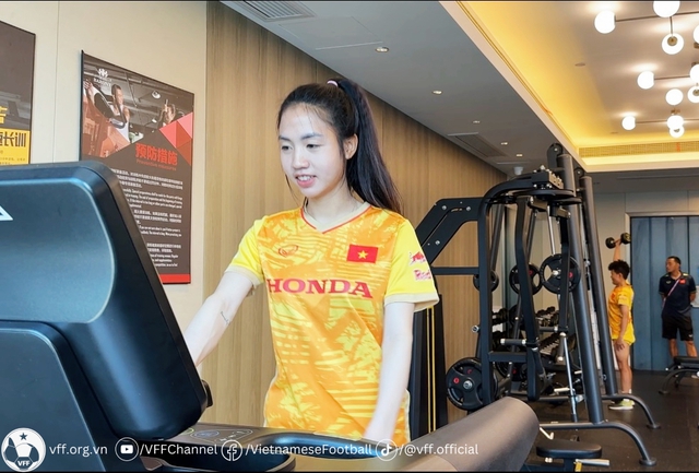 'Hot girl' Trần Thị Duyên: Đội tuyển nữ Việt Nam cần tập trung trước Nhật Bản - Ảnh 1.