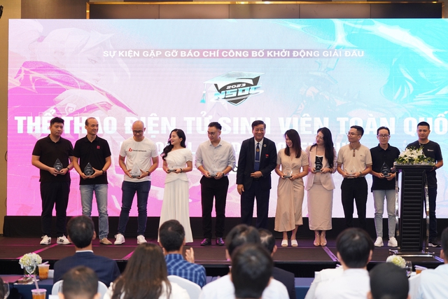 Khởi tranh giải eSports cho sinh viên Việt Nam, tổng giải thưởng 1 tỉ đồng - Ảnh 2.