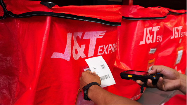 J&T Express thúc đẩy các hoạt động góp phần xanh hóa ngành logistics - Ảnh 1.