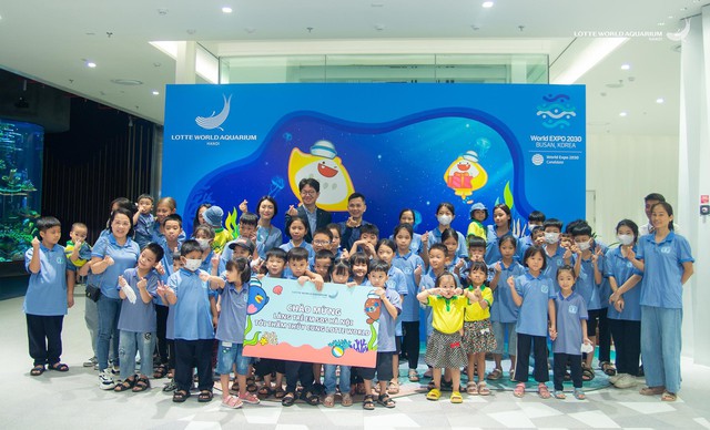 Món quà trung thu 'dưới biển' đặc biệt của các em Làng trẻ SOS Hà Nội
