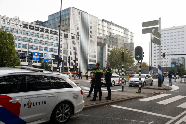 Xả súng tại một bệnh viện đại học ở Hà Lan, có người chết - Ảnh 1.