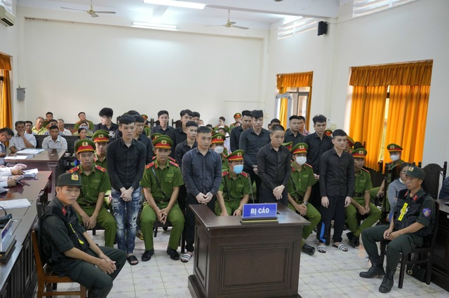 Kiên Giang: Hai nhóm dùng hung khí đánh nhau, 2 anh em ruột tử vong - Ảnh 1.