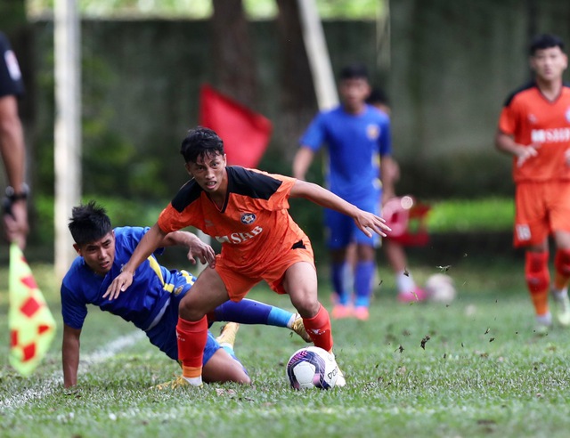 Khởi tranh vòng loại giải U.21 quốc gia 2023: HAGL thất bại, TP.HCM thắng tưng bừng - Ảnh 17.