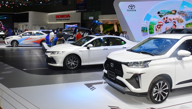 Toyota là hãng xe hiếm hoi duy trì được mức tăng trưởng dương về doanh số