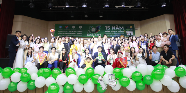 Sinh viên Việt Nam tại Hàn Quốc chào mừng Quốc khánh 2.9 - Ảnh 1.