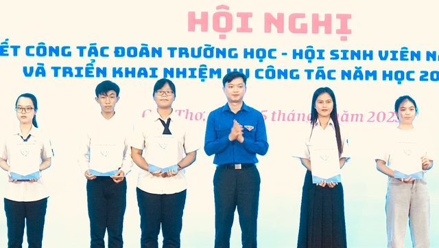 Anh Nguyễn Minh Triết mong Cần Thơ có nhiều phong trào sinh viên cấp T.Ư - Ảnh 3.