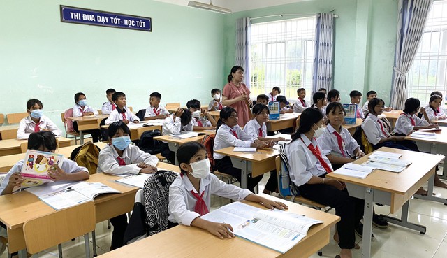Quảng Ngãi: Năm học mới thiếu giáo viên gần 1.200 người - Ảnh 1.
