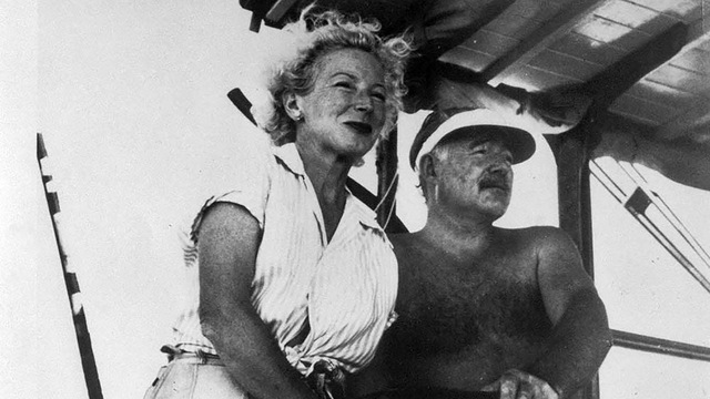 Bức thư của nhà văn Hemingway về vụ tai nạn máy bay vừa được bán đấu giá - Ảnh 3.