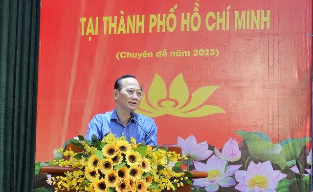 Bình Chánh dự định trồng sen trên đường Nguyễn Văn Linh - Ảnh 1.