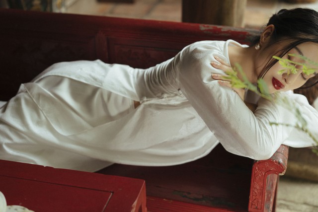 Lưu giữ những khoảnh khắc mùa thu rất đỗi dịu dàng với BST Lãng Khê - Ảnh 2. Lưu giữ những khoảnh khắc mùa thu rất đỗi dịu dàng với BST Lãng Khê - Ảnh 2.