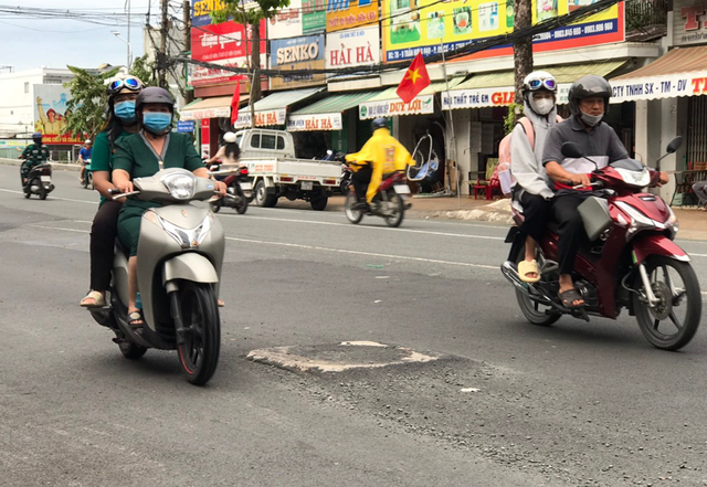 Từ đơn thư bạn đọc: Người dân bức xúc vì đường nội ô thi công kéo dài - Ảnh 2.