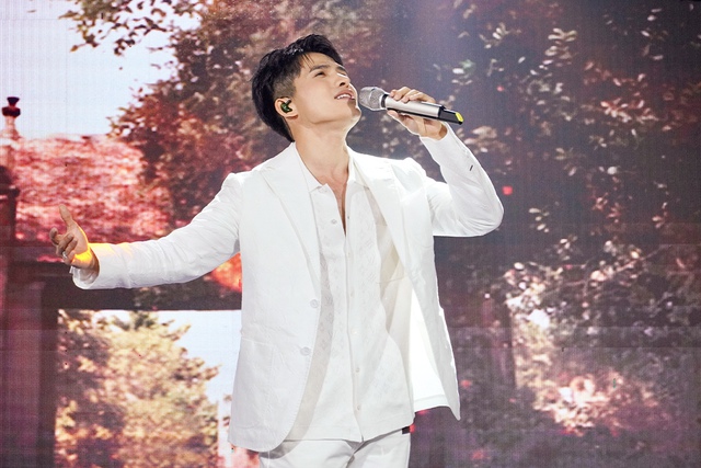 Quốc Thiên: Tôi và Uyên Linh từng muốn sống chung - Ảnh 3. Quốc Thiên: Tôi và Uyên Linh từng muốn sống chung - Ảnh 3.