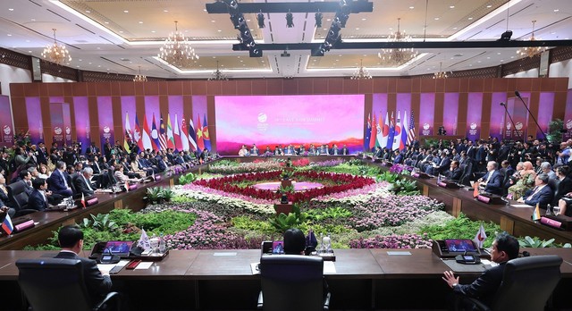 Thủ tướng đề xuất mở rộng cao tốc Ấn Độ - ASEAN tới Việt Nam - Ảnh 3.