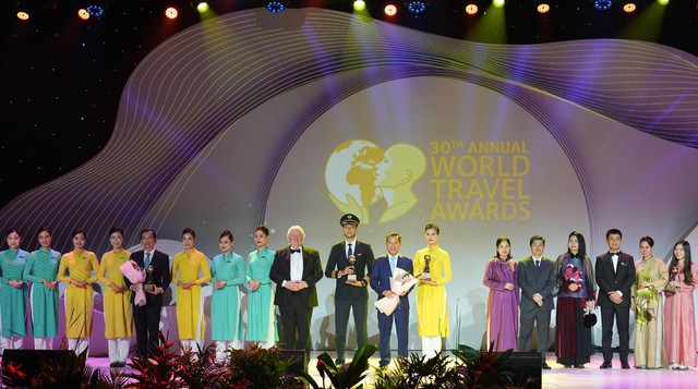 Vietnam Airlines nhận bốn giải thưởng tại World Travel Awards‎ - Ảnh 1.