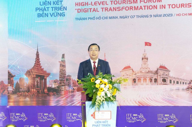 Thúc đẩy phát triển du lịch Việt Nam bằng cách đẩy nhanh chuyển đổi số - Ảnh 2.
