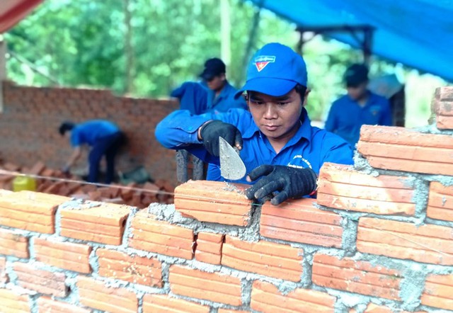 Nhờ chủ trương mới, Chiến dịch Thanh niên tình nguyện hè hiệu quả hơn  - Ảnh 1.