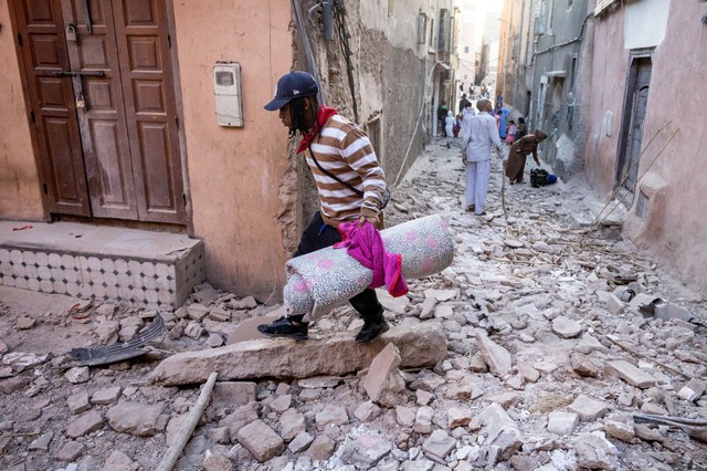 820 người thiệt mạng vì động đất kinh hoàng tại Ma Rốc - Ảnh 8.